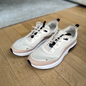 Nike Air Max Dia (white/tan leather)